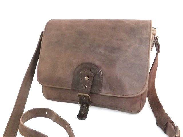 BORSELLO DA UOMO IN VERA PELLE NABUCATA, MOD: BORSA A TRACOLLA -STEFAN-VINTAGE